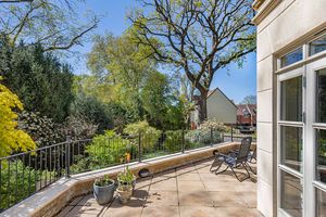 Photo 15- click for photo gallery